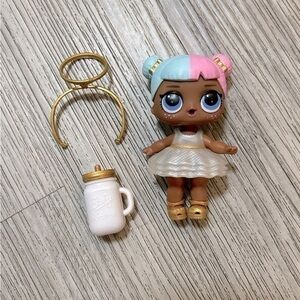 LOL Surprise! Series 2 SUGAR Big Sister Doll with accessories.